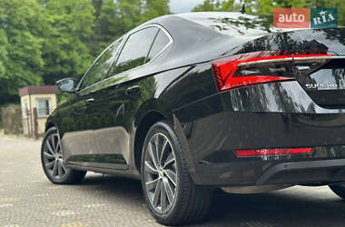 Лифтбек Skoda Superb 2021 в 