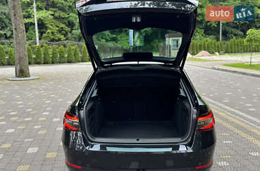 Лифтбек Skoda Superb 2021 в 