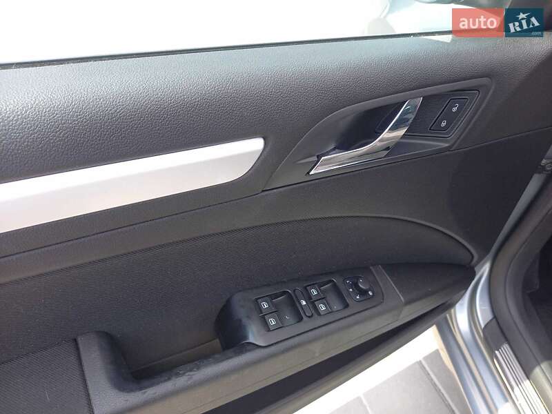 Универсал Skoda Superb 2011 в Черкассах фото 24 Универсал Skoda Superb 2011 в Черкассах