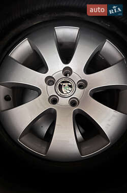Универсал Skoda Superb 2013 в 