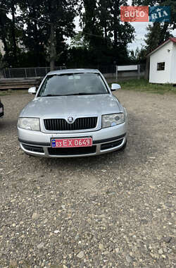 Лифтбек Skoda Superb 2008 в Черновцах