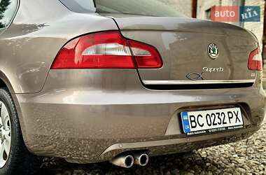Лифтбек Skoda Superb 2010 в 