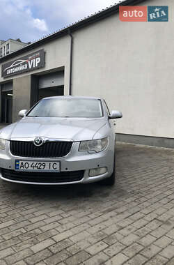 Ліфтбек Skoda Superb 2008 в Ужгороді