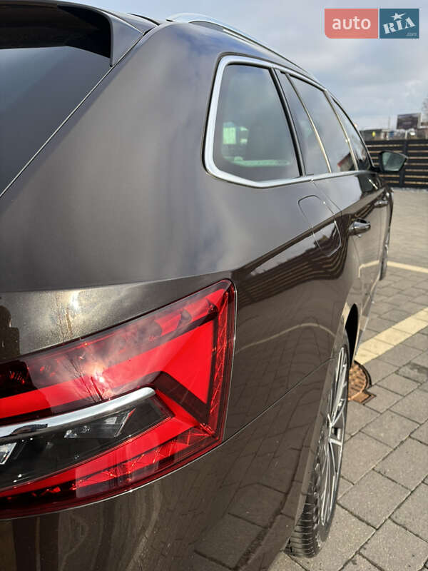 Універсал Skoda Superb 2019 в Мукачевому