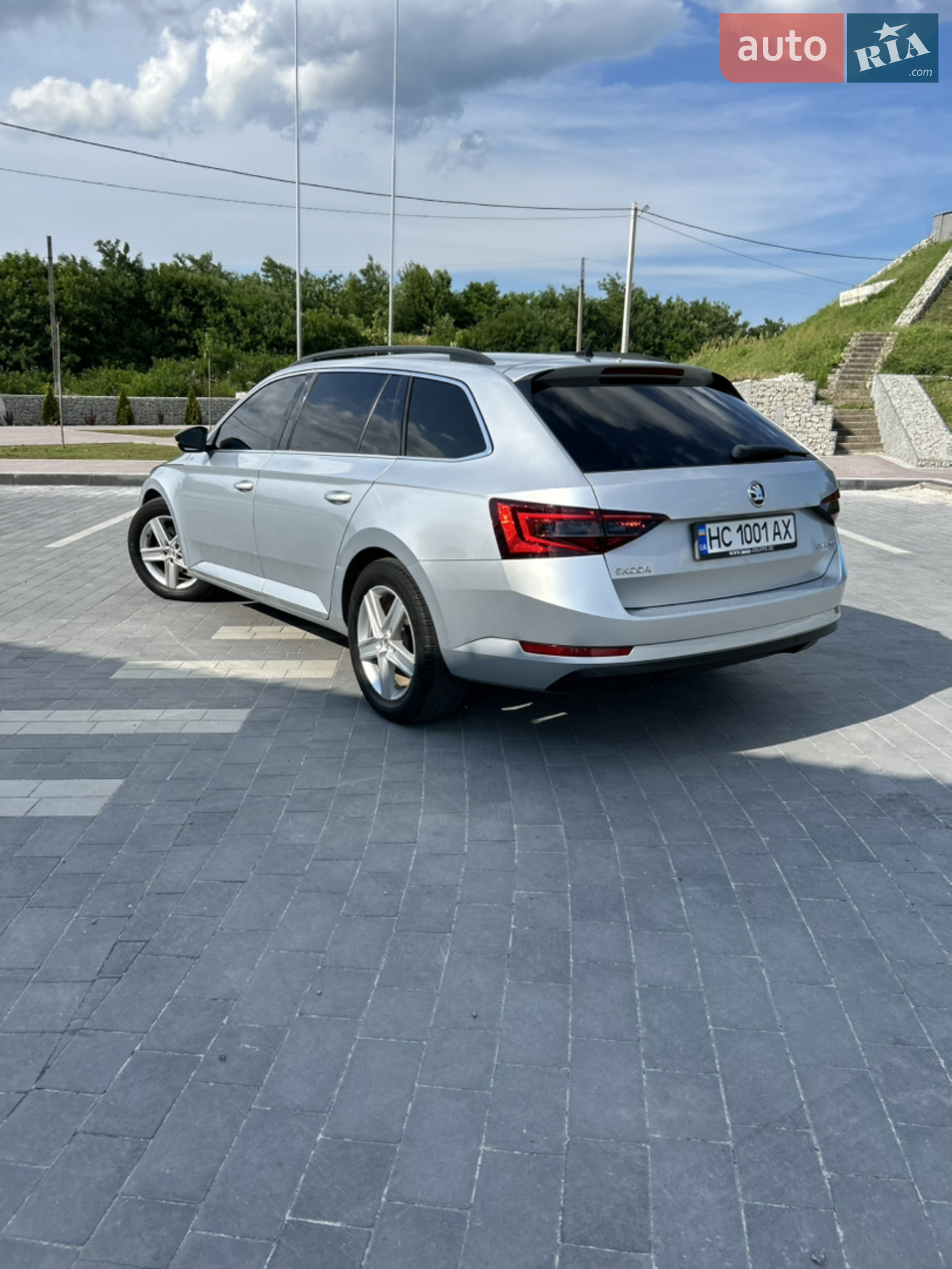 2017 Skoda Superb - мініатюра 39