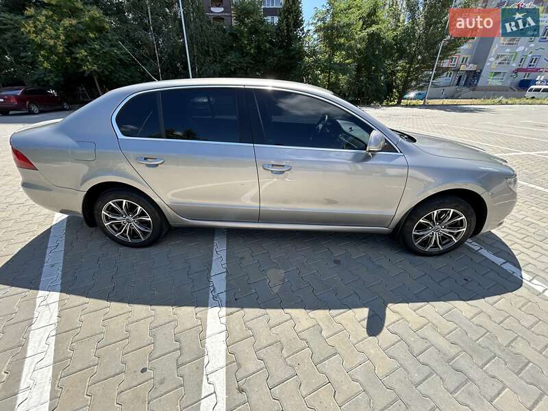 Лифтбек Skoda Superb 2009 в Киеве фото 4 Лифтбек Skoda Superb 2009 в Киеве