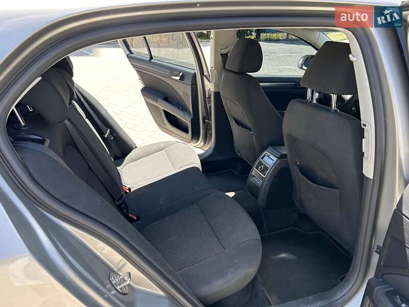 Лифтбек Skoda Superb 2009 в Киеве фото 9 Лифтбек Skoda Superb 2009 в Киеве