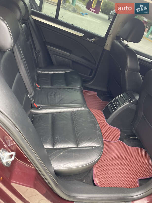Лифтбек Skoda Superb 2011 в Турке