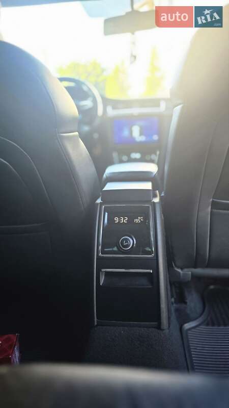 Ліфтбек Skoda Superb 2013 в Луцьку