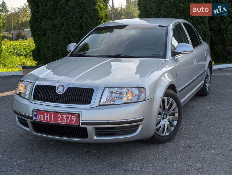 Лифтбек Skoda Superb 2008 в Дубно