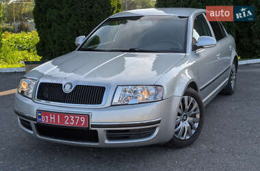 Лифтбек Skoda Superb 2008 в 