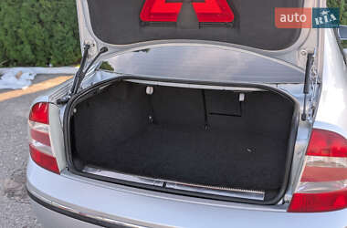 Лифтбек Skoda Superb 2008 в 