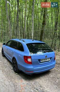 Универсал Skoda Superb 2012 в 