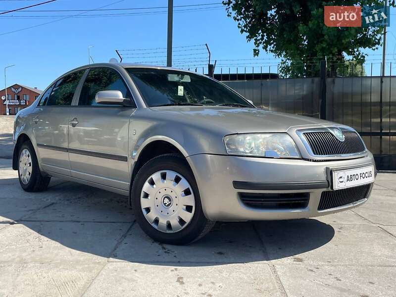 Skoda Superb 2006