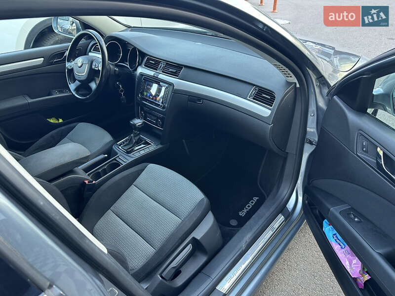 Универсал Skoda Superb 2009 в Киеве