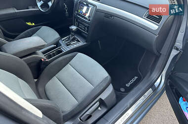 Универсал Skoda Superb 2009 в 