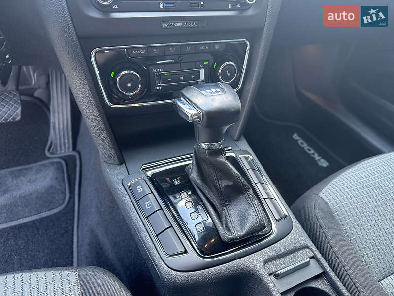 Универсал Skoda Superb 2009 в Киеве