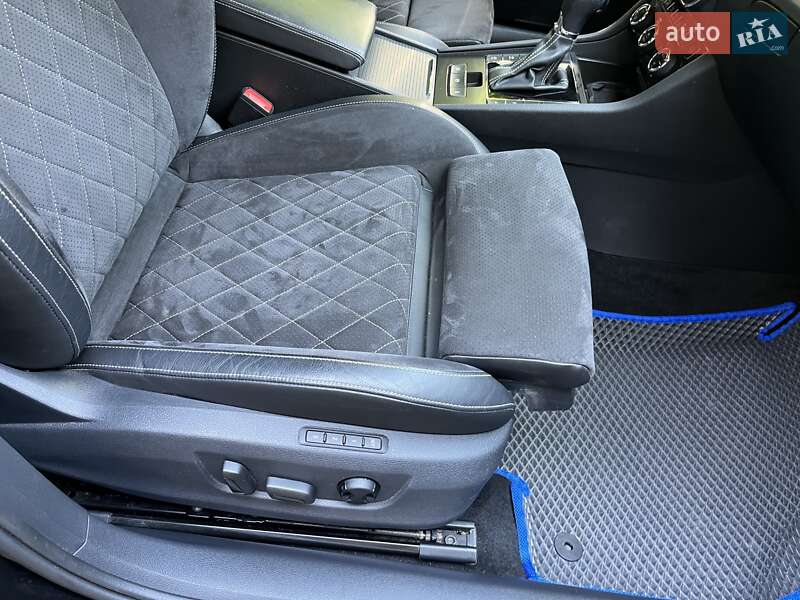Универсал Skoda Superb 2020 в Коростене