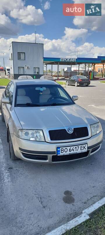 Лифтбек Skoda Superb 2005 в Тернополе