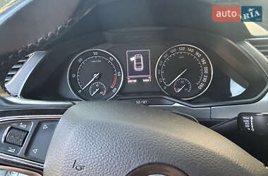 Ліфтбек Skoda Superb 2018 в 