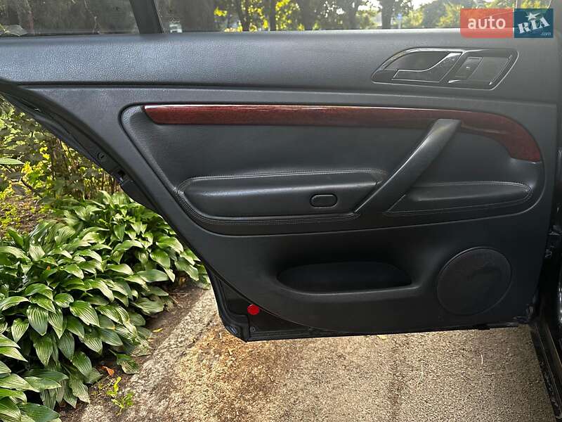 Лифтбек Skoda Superb 2002 в Киеве