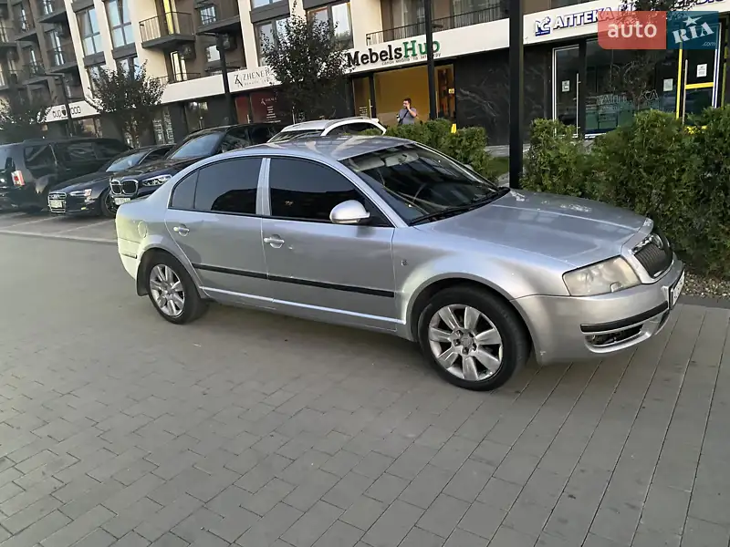 Skoda Superb
