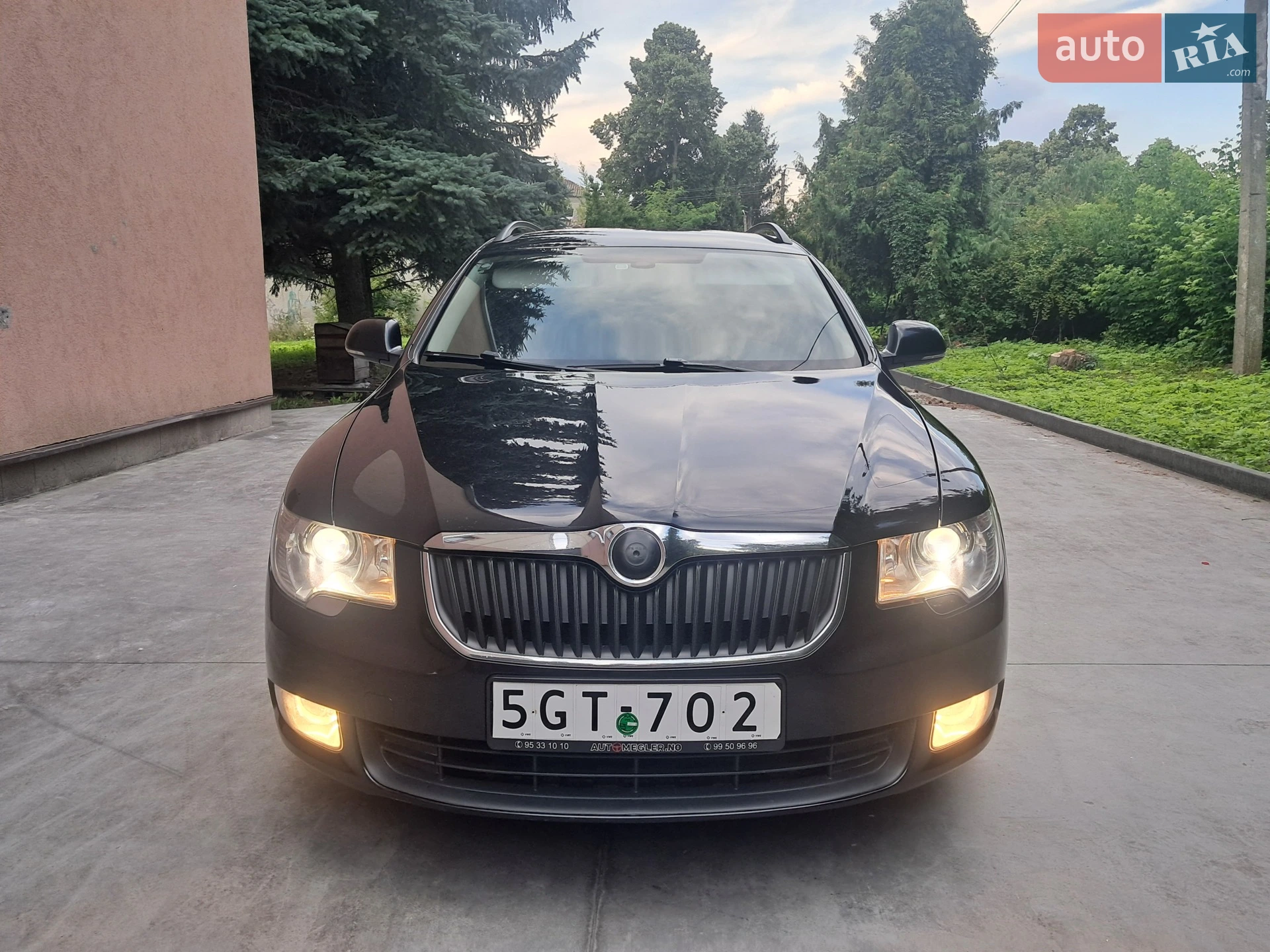 2010 Skoda Superb - мініатюра 4