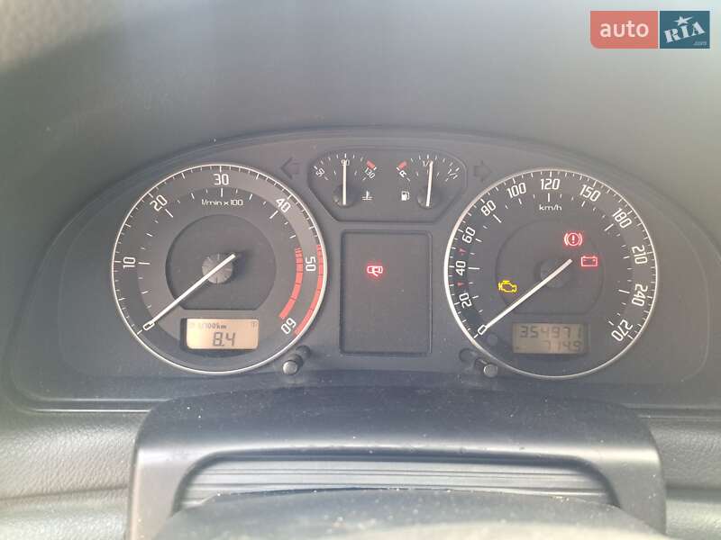 Лифтбек Skoda Superb 2007 в Обухове фото 9 Лифтбек Skoda Superb 2007 в Обухове