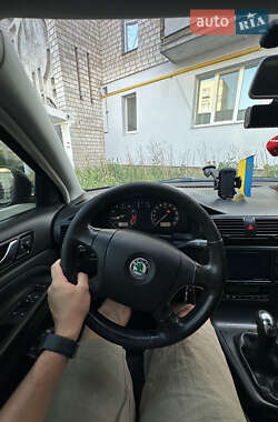 Лифтбек Skoda Superb 2008 в Виннице