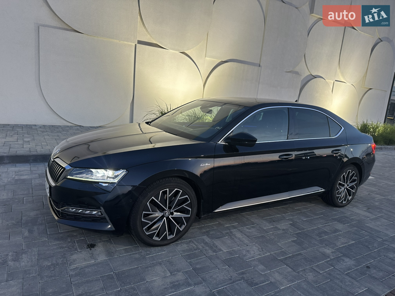2019 Skoda Superb - мініатюра 35