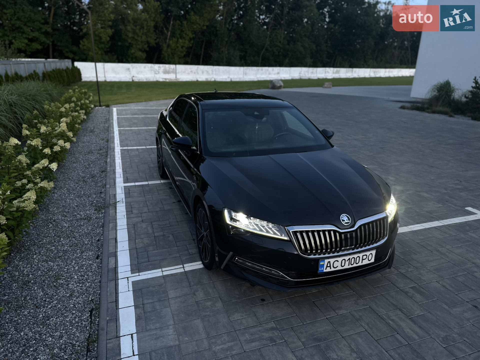 2019 Skoda Superb - мініатюра 12
