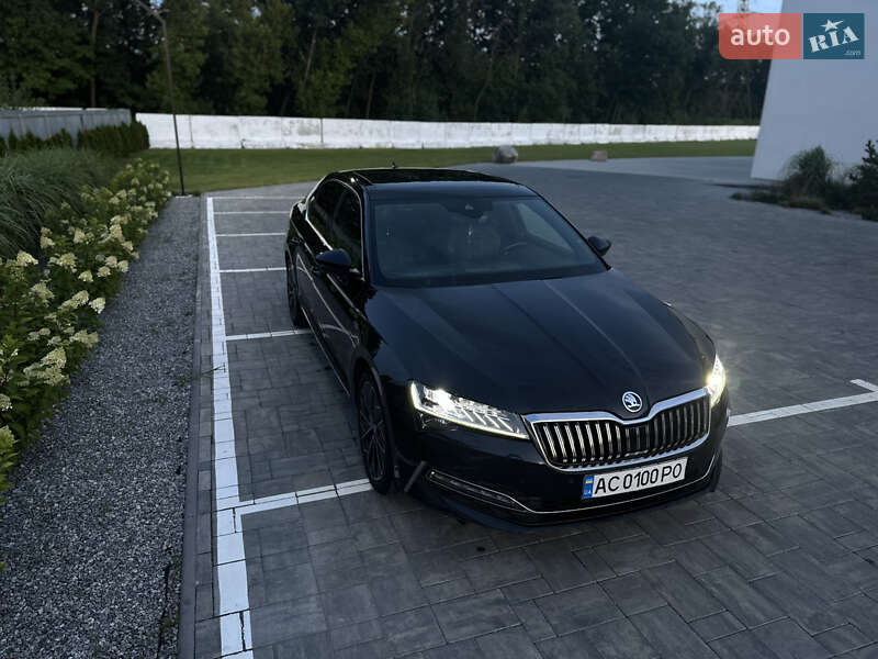 Лифтбек Skoda Superb 2019 в Львове