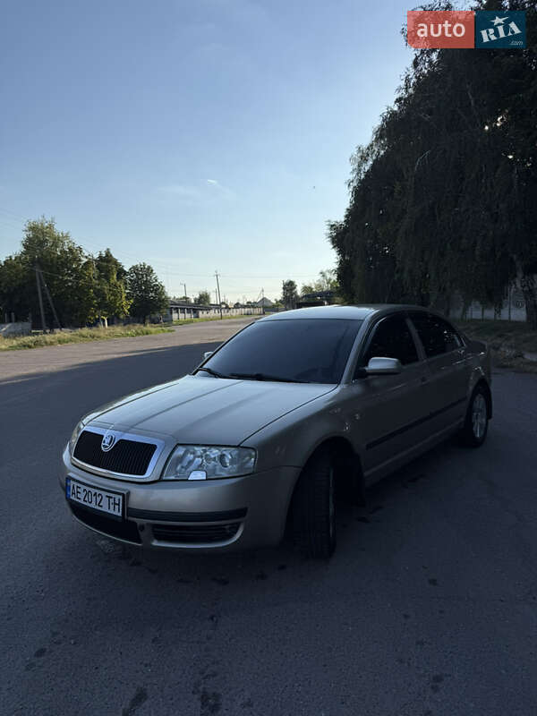 Лифтбек Skoda Superb 2005 в Соленом фото 3 Лифтбек Skoda Superb 2005 в Соленом