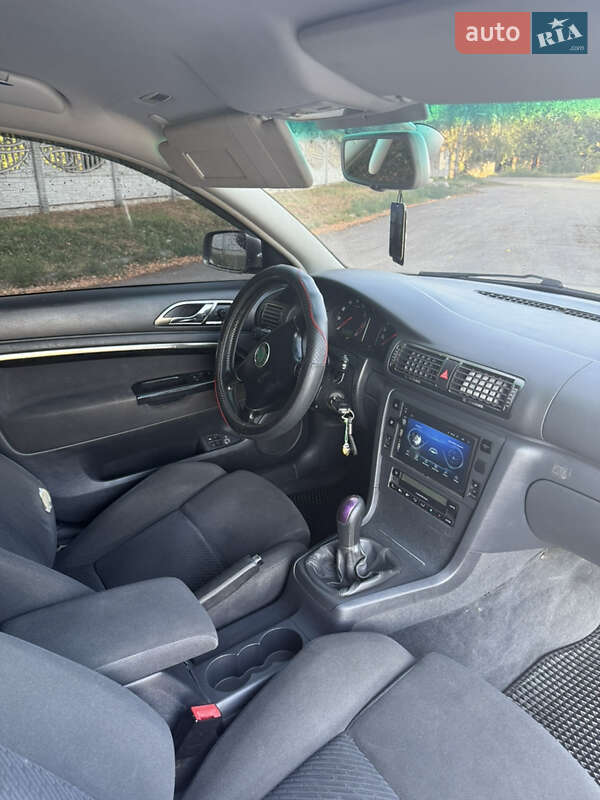 Лифтбек Skoda Superb 2005 в Соленом фото 10 Лифтбек Skoda Superb 2005 в Соленом