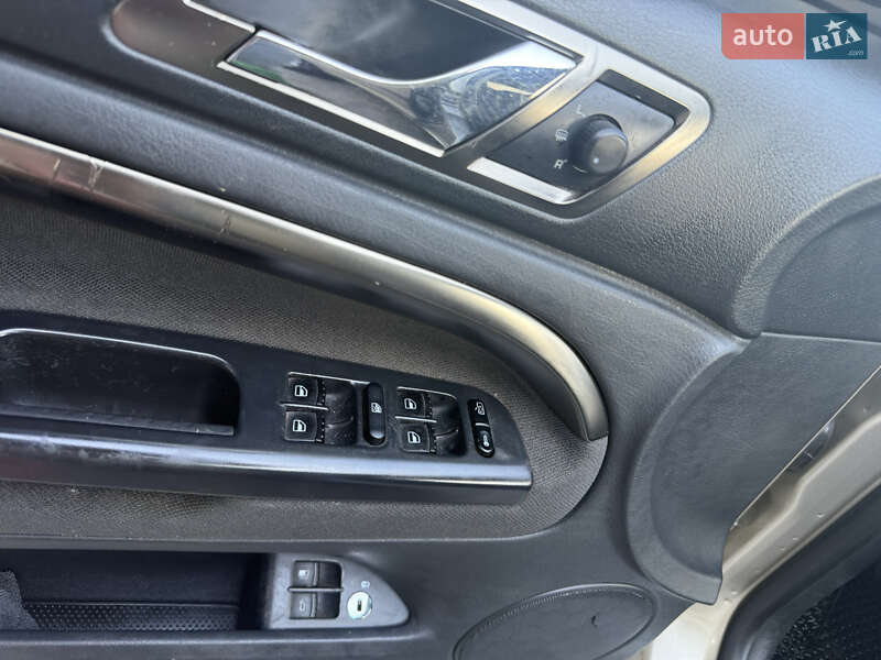 Лифтбек Skoda Superb 2005 в Соленом фото 20 Лифтбек Skoda Superb 2005 в Соленом