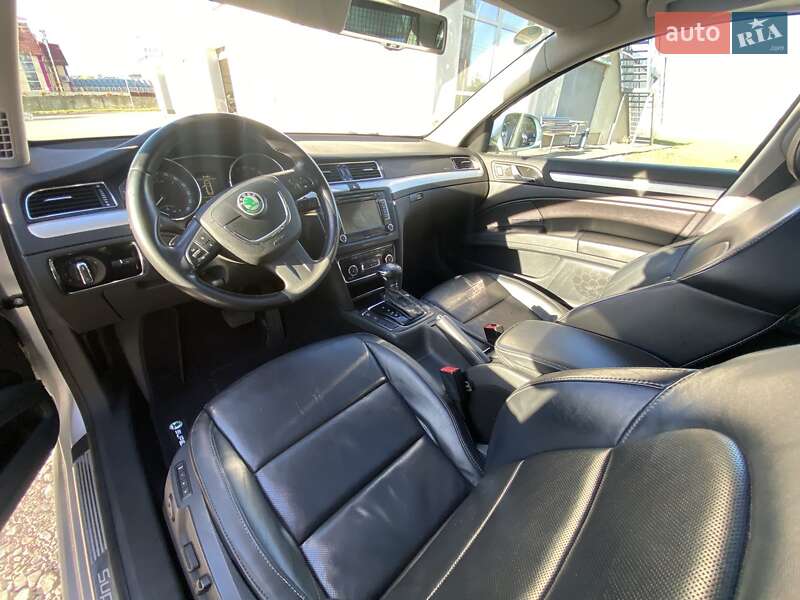 Універсал Skoda Superb 2012 в Клевані фото 11 Універсал Skoda Superb 2012 в Клевані