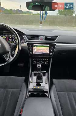 Универсал Skoda Superb 2019 в 