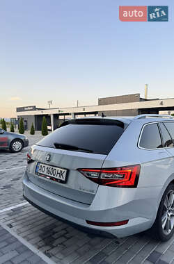 Универсал Skoda Superb 2017 в 