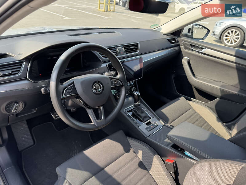 Универсал Skoda Superb 2019 в Киеве