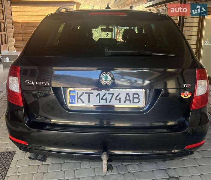 Универсал Skoda Superb 2010 в Ивано-Франковске
