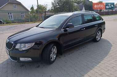 Универсал Skoda Superb 2013 в Трускавце