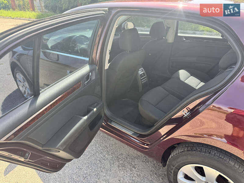 Лифтбек Skoda Superb 2009 в Киеве
