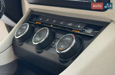 Универсал Skoda Superb 2016 в 