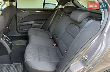Лифтбек Skoda Superb 2014 в 