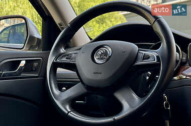 Лифтбек Skoda Superb 2014 в 