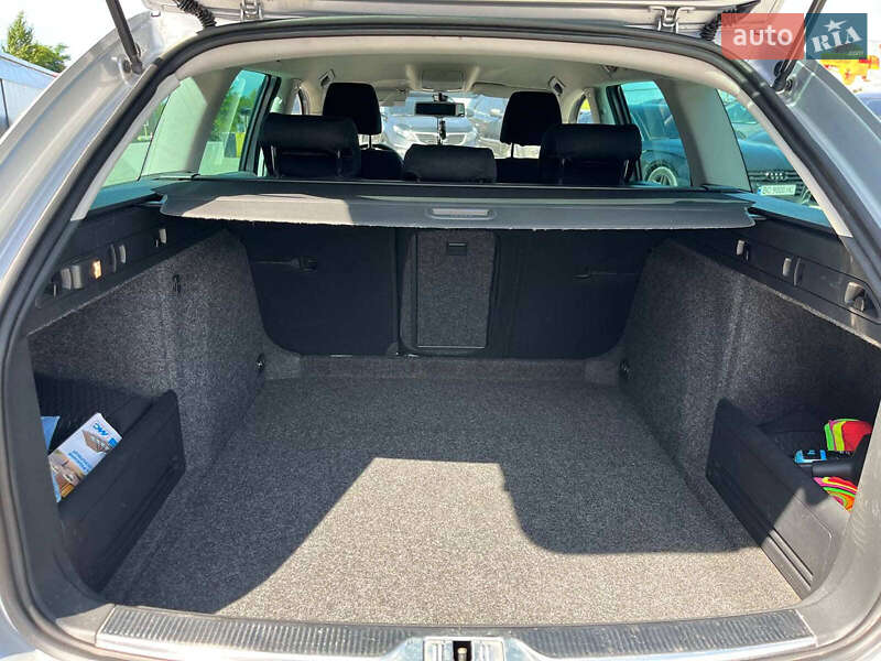 Универсал Skoda Superb 2013 в Львове