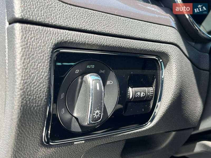 Универсал Skoda Superb 2013 в Львове