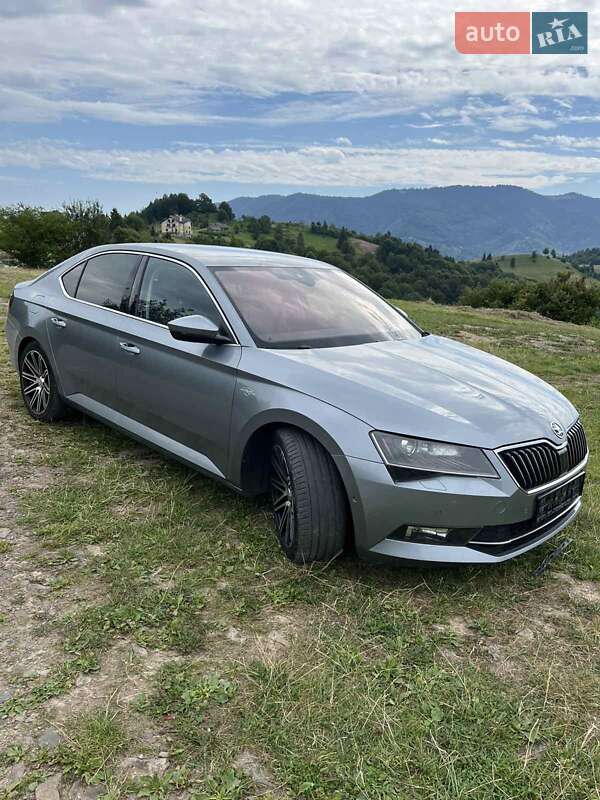 Лифтбек Skoda Superb 2017 в Межгорье