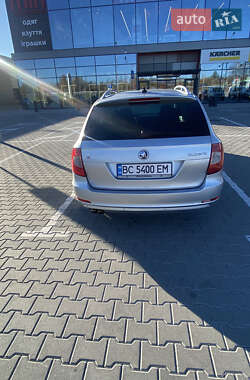Универсал Skoda Superb 2013 в 