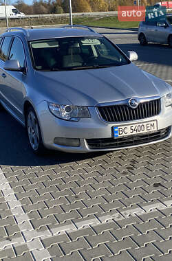Универсал Skoda Superb 2013 в 